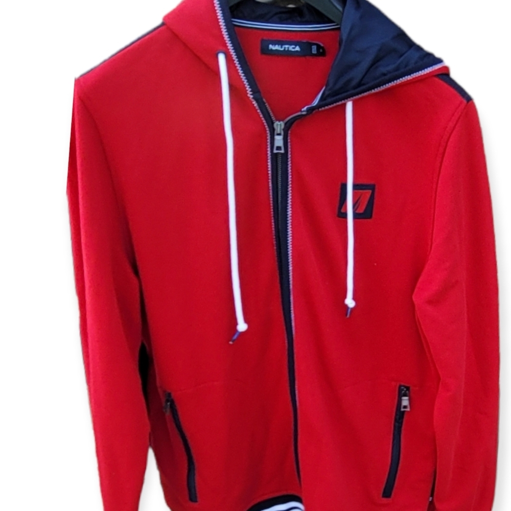 Nautica Men's N83 Colorblocked Large Letters Hoodie Size Large. mrsp. $1…